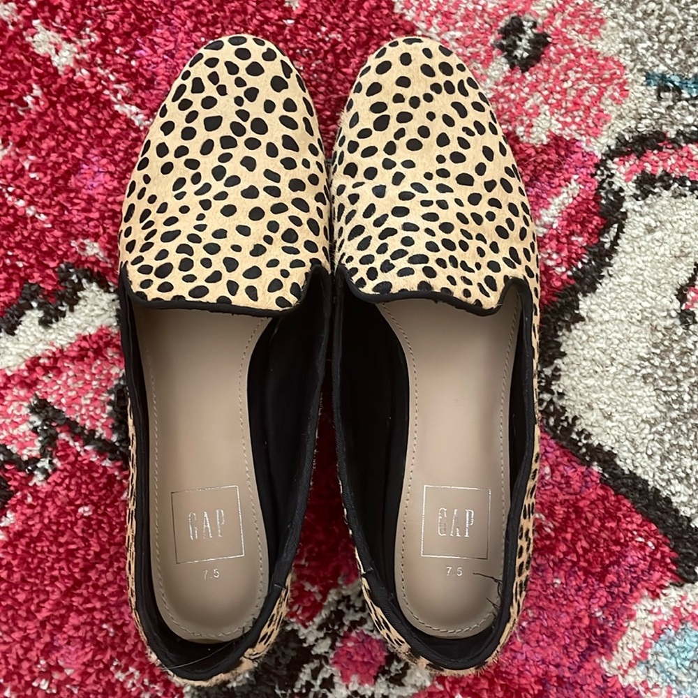 GAP Cheeta hair print Loafers 7.5